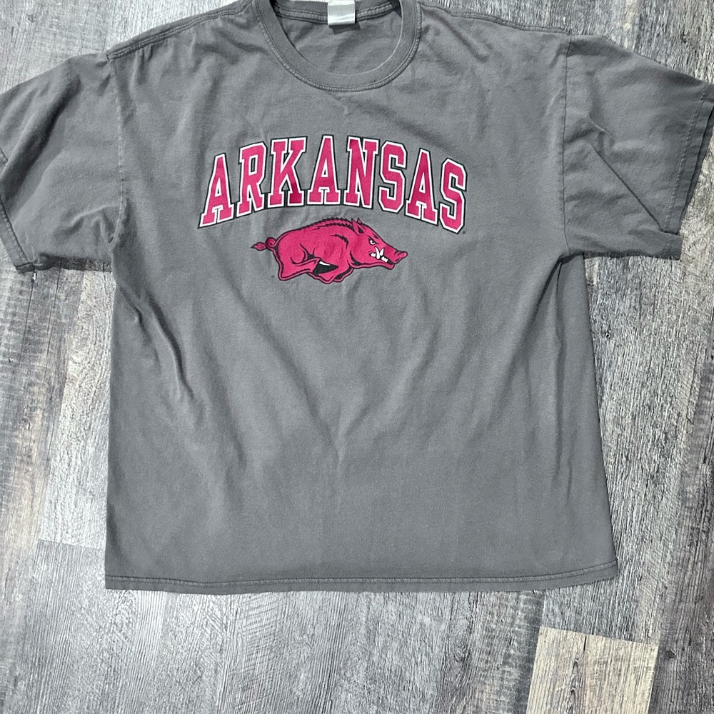 Arkansas Graphic Gray Tee